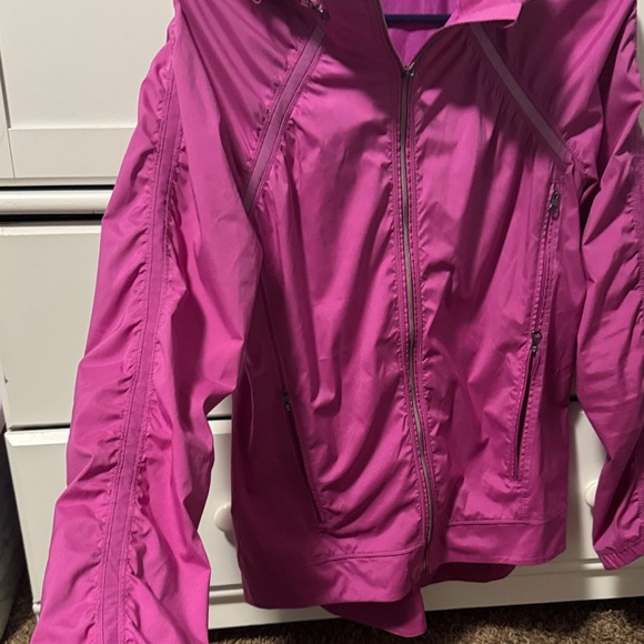 lululemon athletica Vibrant Pink Utility Jacket - Picture 2 of 4